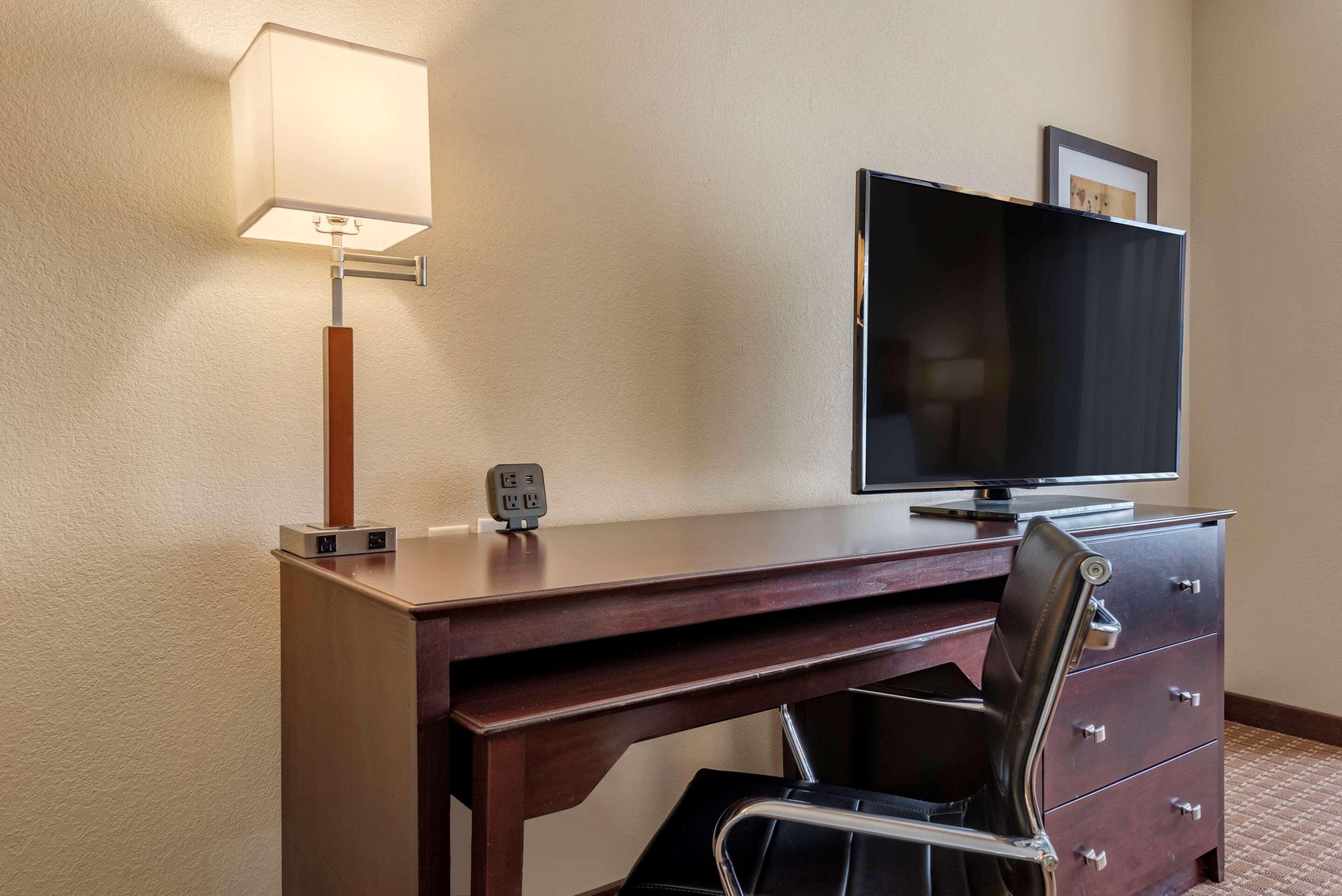 Comfort Suites Marion Extérieur photo