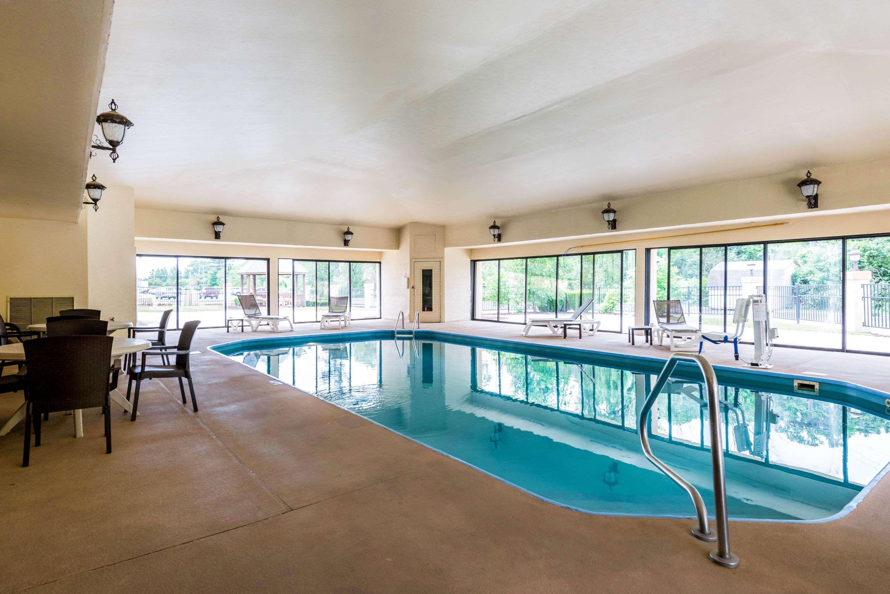 Comfort Suites Marion Extérieur photo