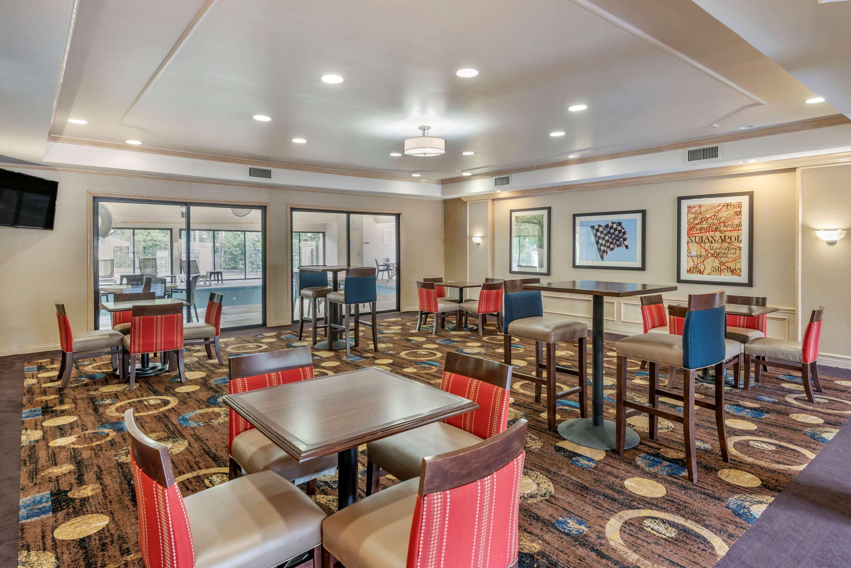 Comfort Suites Marion Extérieur photo